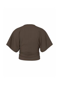 Haut marron foncé à manches courtes avec des manches larges et amples et une taille cintrée, vu de dos sur un fond blanc uni.