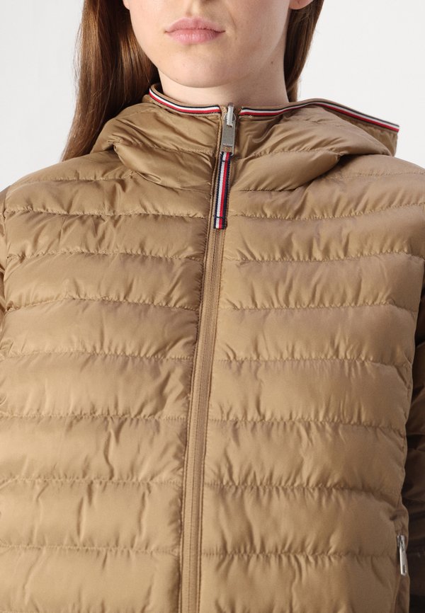 REVERSIBLE JACKET - Light jacket - safari3