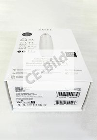 GESKE 7-in-1 white microdermabrasion blackhead remover device packaging with product features and certification marks.