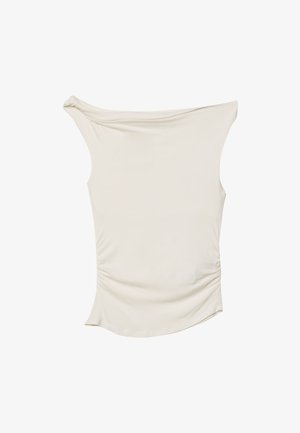 Top color crema realizzato in tessuto liscio, con un design off-shoulder, dettagli arricciati ai lati e un orlo curvo.