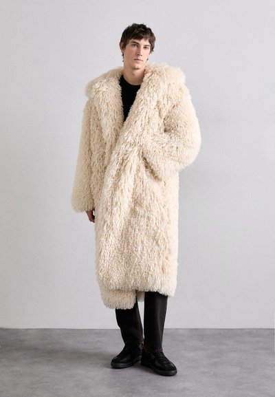 Nanushka KILAH - Zimní kabát - creme