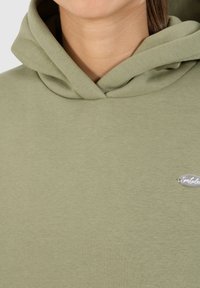 Smilodox ODELIA BASIC HOODIE - Sweat à capuche - grün