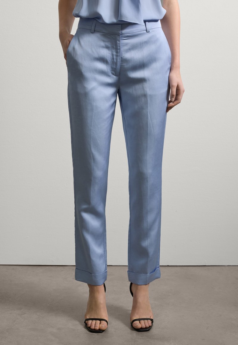 Pantalones chinos