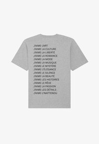 Atlasīts, mottled grey