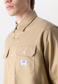 HUGO EKYNONE - Shirt - medium beige