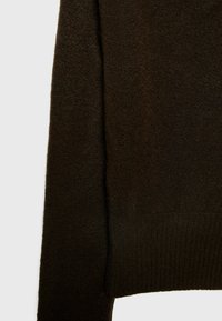 Stradivarius Pullover - brown