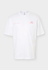Sélectionné, white