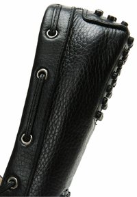 Derimod Chaussures bateau - black