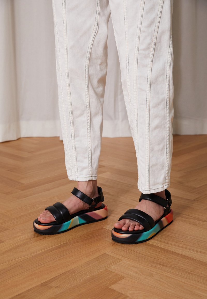 Damen Sneaker | Paul Smith SHOE AURA SWIRL SOLE Plateausandalette black/schwarz - TQ74254 Damen Sneaker | Paul Smith SHOE AURA SWIRL SOLE Plateausandalette black/schwarz - TQ74254