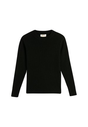 - Sweter