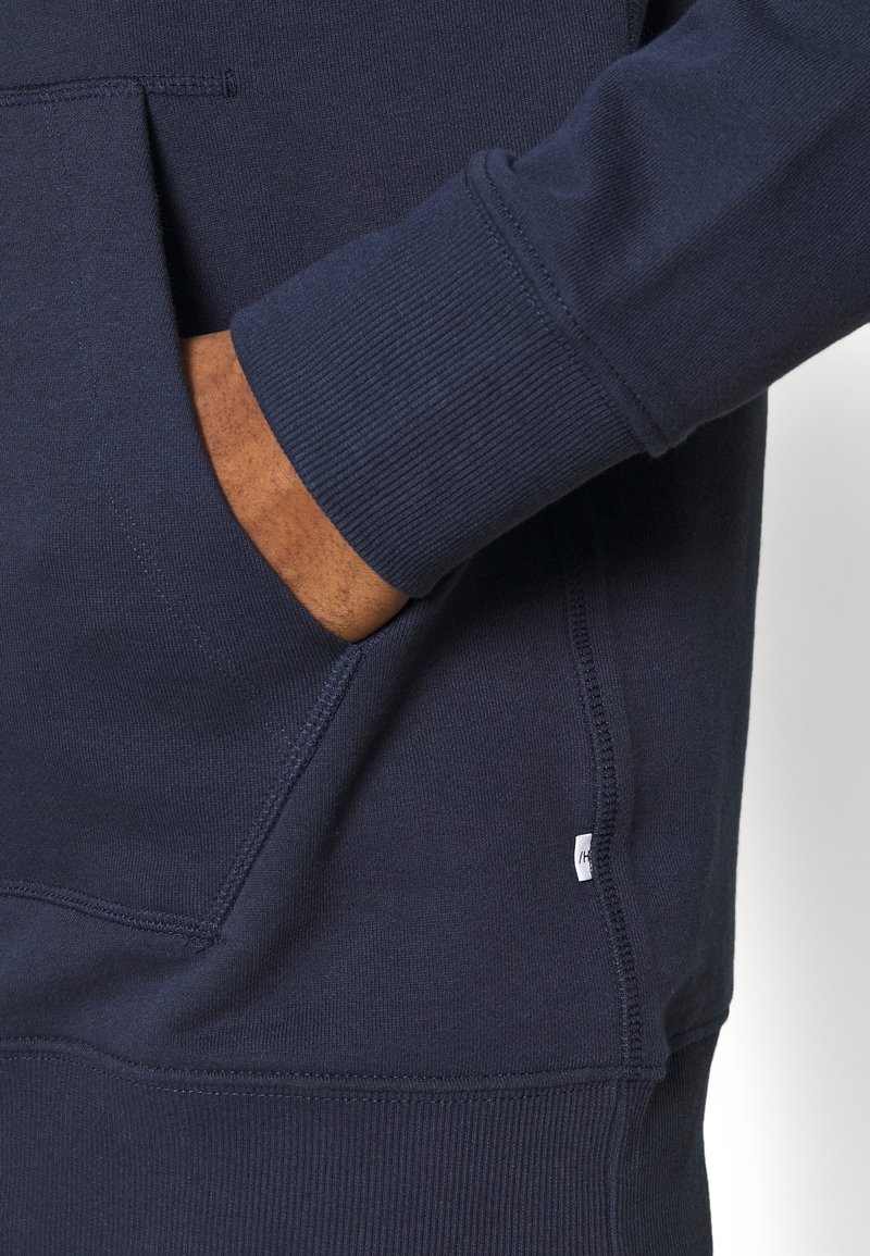 Sweat-shirt à capuche STHUGE, manches longues et imprimé dans le dos