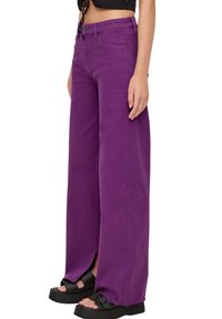 QS Jean droit - lila