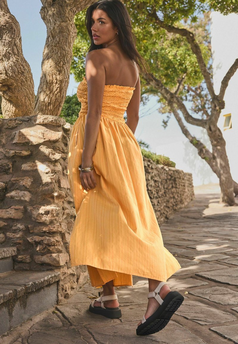 Zalando Vestidos Talla 64 Next BANDEAU TALL -REGULAR FIT Vestido