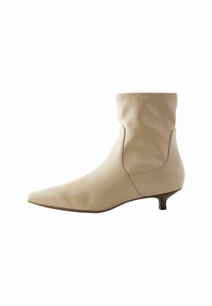 FOREVER COMFORT CHISEL TOE  - Klasične gležnjače - cream