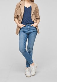 s.Oliver Trenchcoat - sand