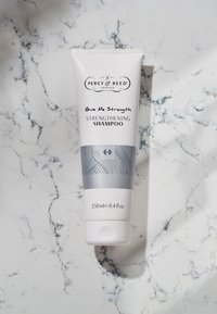 Percy & Reed GIVE ME STRENGTH STRENGTHENING SHAMPOO - Shampoo - 250ml