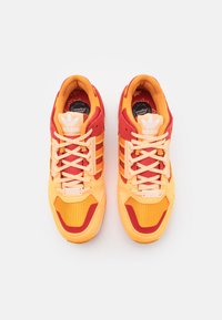 adidas zx 10000 orange