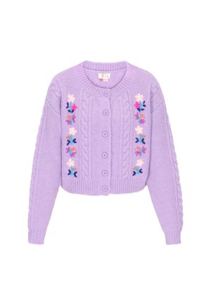 Lilla strikket cardigan med kabelmønster, prydet med blomsterbroderi i pink og blå, samt seks matchende knapper foran.