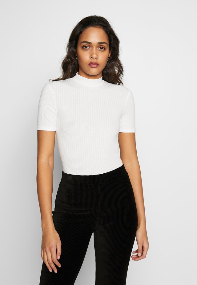 PCKYLIE T NECK - T-shirt basic - cloud dancer