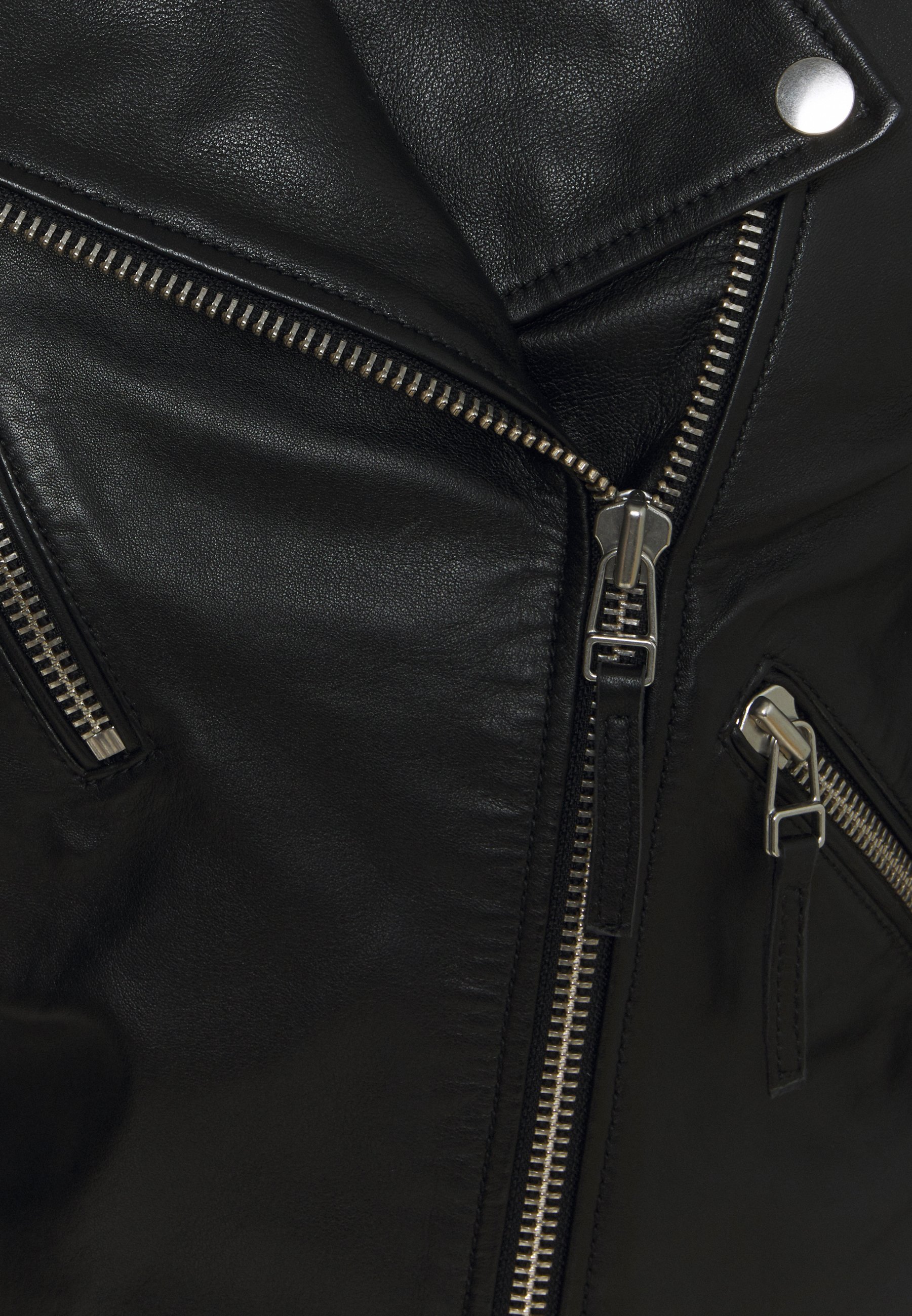 leo leather biker jacket