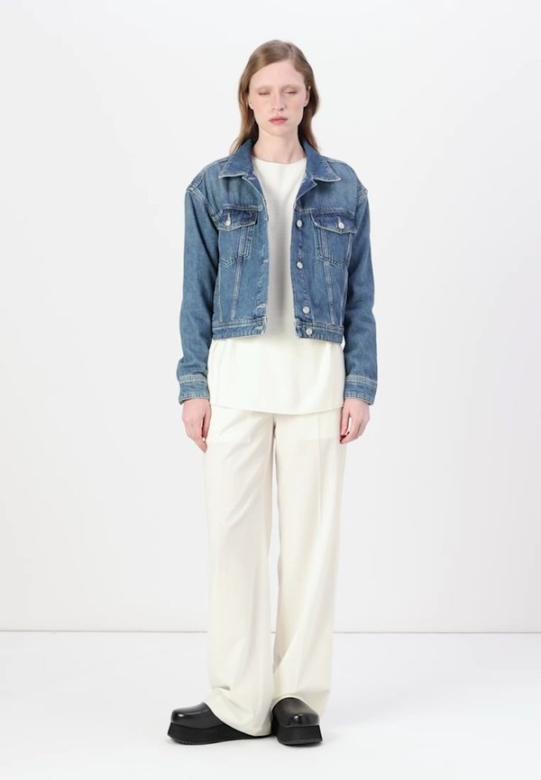 FALANDINAS - Jumper2