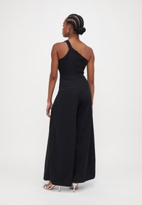 WAL G PETITE ELI ONE SHOULDER - Kezeslábas - black