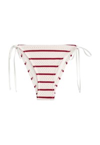 Bas de bikini blanc et rouge rayé avec tissu texturé et liens latéraux réglables sur fond blanc.