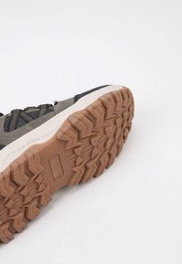 LIMMA SELENQUES - Zapatillas - green