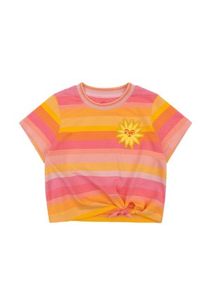 Gestreept T-shirt in roze en geel, met een knoopzoom en een zonvormige grafische print aan de voorkant links. Zachte, gestructureerde stof.