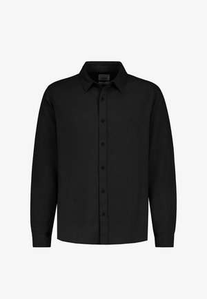 Schwarzes langärmliges Hemd mit Knöpfen, Kragen, vorderen Knöpfen und geknöpften Manschetten, dargestellt auf weißem Hintergrund.