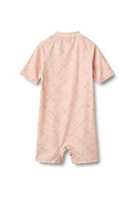Combinaison courte rose clair à manches courtes avec un motif floral. Dotée d'un col et d'une fermeture à pression au bas. Tissu lisse et extensible.