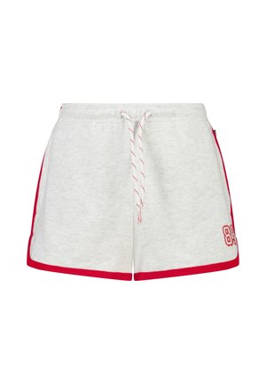 Lichtgrijze sportkorte broek met rode bies, een witte aantrekkoord met rode stiksels en rode "89" details op het onderbeen.