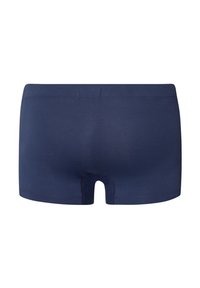 Boxer shorts azul marino hechos de un material suave, con un ajuste ceñido, una cintura de media altura y costuras mínimas para un acabado limpio.