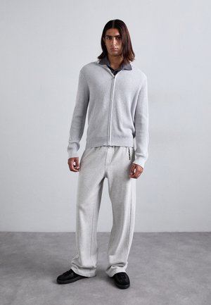 Rankning 7: J.LINDEBERG - ALEXIS FULL ZIP CARDIGAN - Kofta