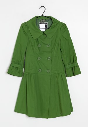 Bershka Cappotto corto - green
