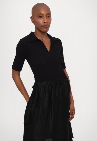 Henrik Vibskov UNCUT SKIRT - Jupe trapèze - black