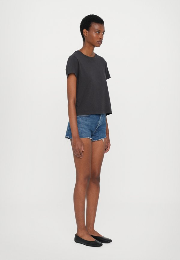 ADINE SHRUNKEN - Basic T-shirt - shade4