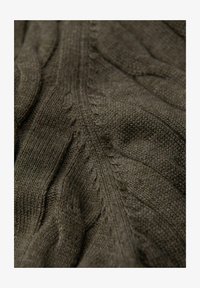 Non sélectionné, olive