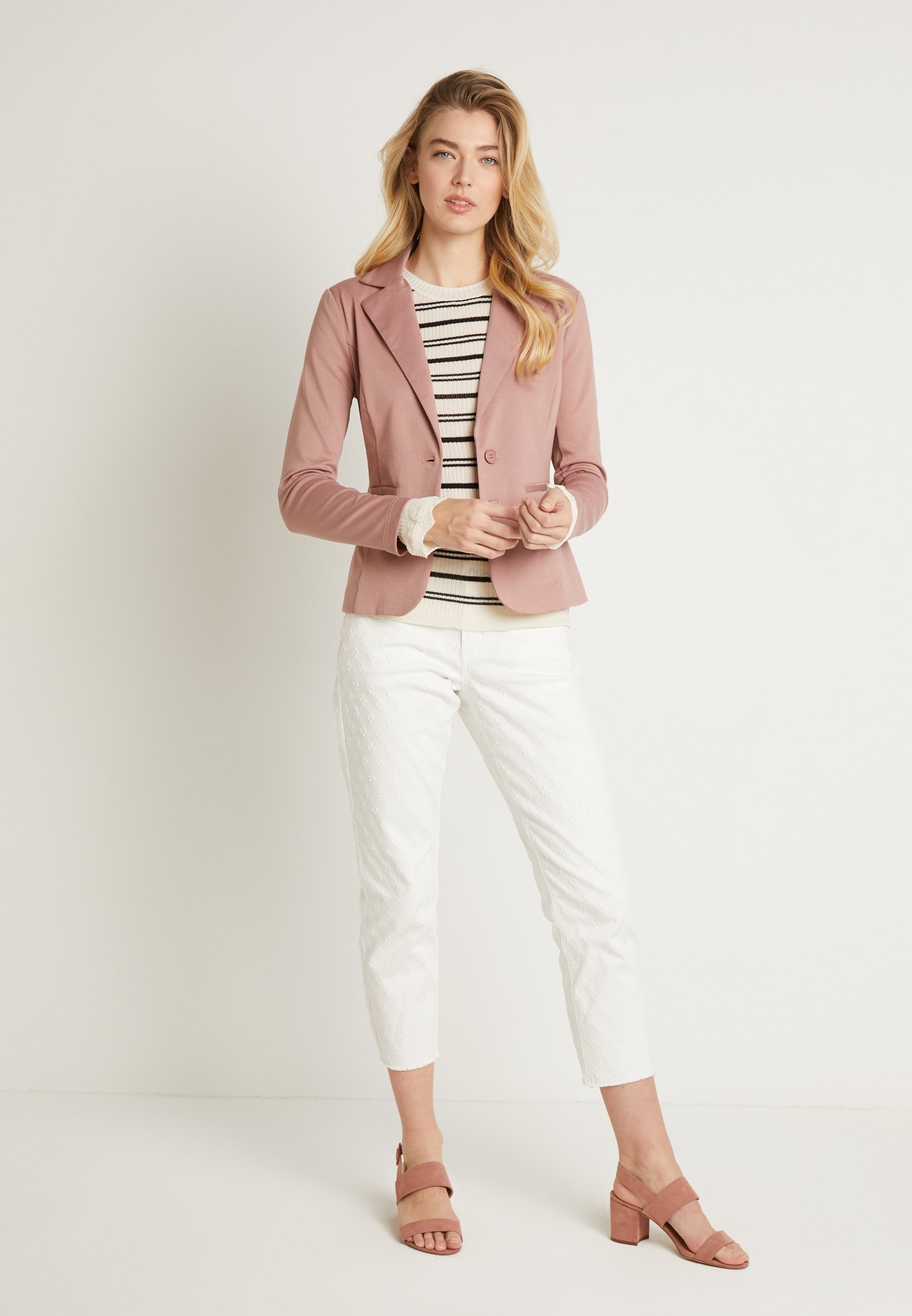 Cream Anett Blazer 10604410 (Old Rose 63354, L)