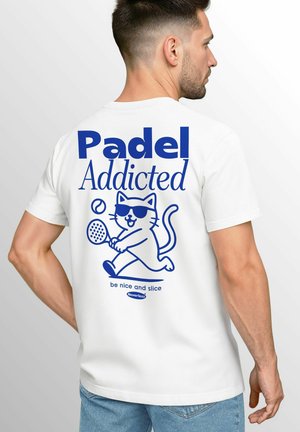 BACK PADEL TENNIS FUNS AUS KATZE - Print T-shirt - weiß