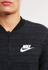 Nike Sportswear Tröja med dragkedja - black