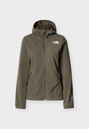 Olivgrüne Softshell-Jacke mit durchgehendem Reißverschluss, verstellbarer Kapuze, zwei seitlichen Reißverschlusstaschen und Logo-Akzent auf der Brust.