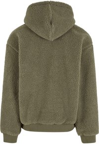 Olivengrüner Fleece-Hoodie mit plüschiger Textur, ausgestattet mit einer Kapuze, langen Ärmeln und gerippten Bündchen und Saum. Weiches und warmes Design.