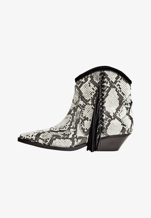 Guess Stivaletti - white