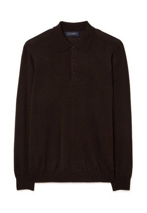 Polo marrone scuro a maniche lunghe realizzata in tessuto morbido, con colletto classico, patta con tre bottoni e polsini a costine.