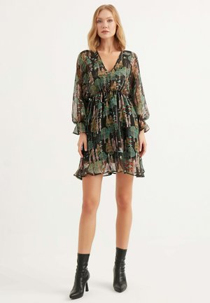 BALLOON SLEEVE V NECK - Freizeitkleid - black