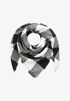 Wełniany szalik w czarno-biało-szarną kratkę z frędzlami na krawędziach i subtelnym czerwonym przeszyciem, złożony w kształt koła.