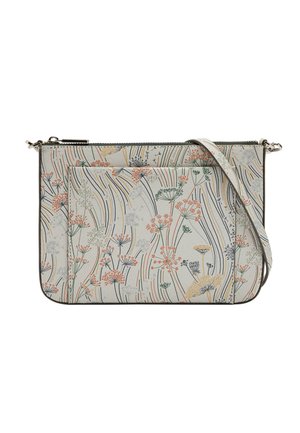 Torebka na ramię z beżowym tłem, ozdobiona pomarańczowymi, zielonymi i czarnymi wzorami kwiatowymi i liniowymi, z przednią kieszenią i zamkiem błyskawicznym.
