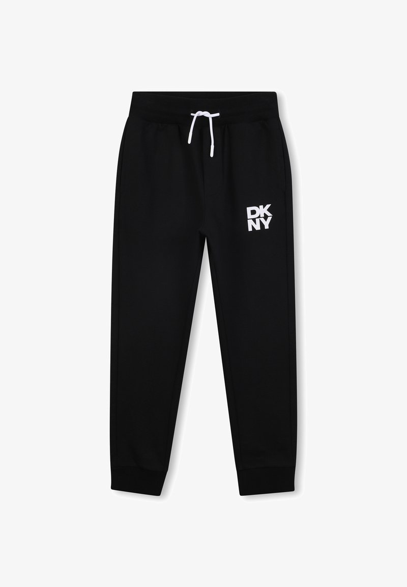Zwarte sweatpants van zachte stof, met een wit DKNY-logo op de linkerdij, een elastische tailleband en boorden bij de enkels.