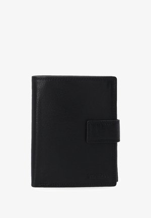 Černá kožená peněženka s hladkou texturou, obdélníkového tvaru a předním klopovým zapínáním. Na spodní části je značka vyražena do kůže.